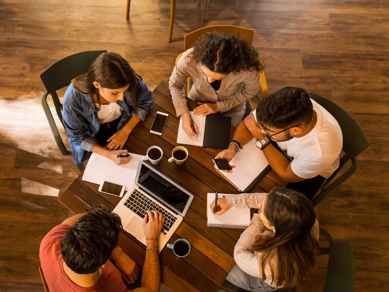 Nem todo líder veste salto 15, terno engomado ou fala ensaiada